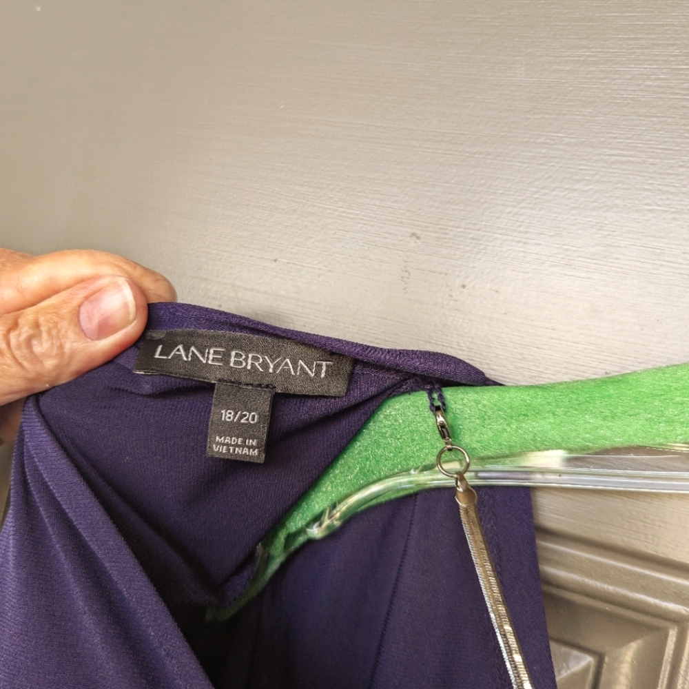 Lane Bryant Pullover Blouse w/V back and Detachable Flat Chain Necklace W 18/20 - Picture 5 of 7